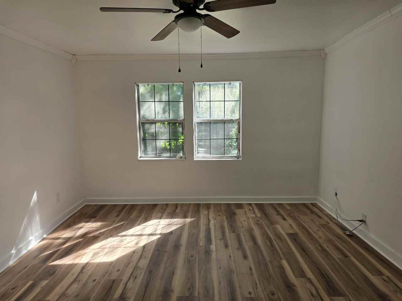 1646 Magnolia St #1 - Photo 4 of 29