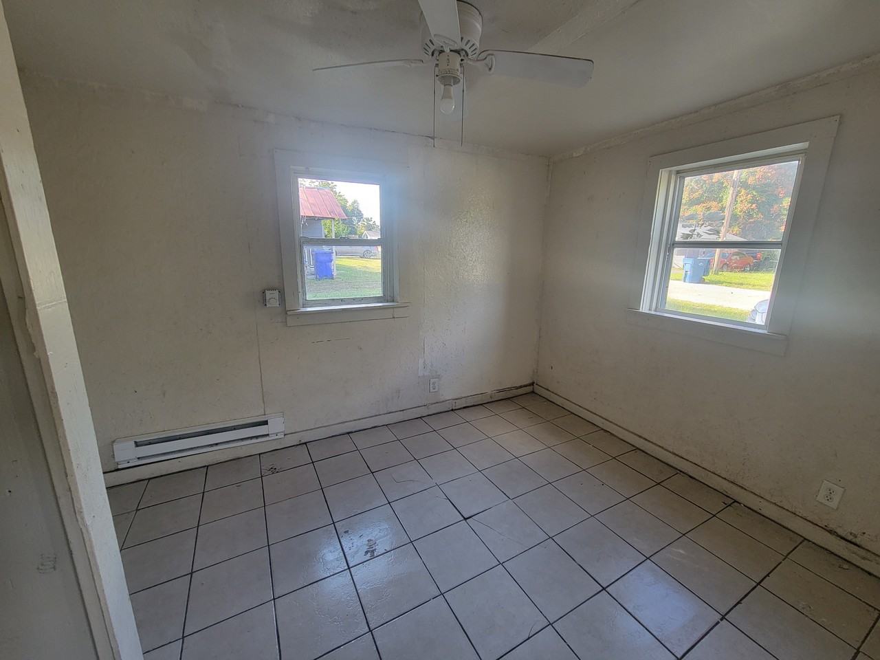 8 Lenox Ct #10 - Photo 5 of 26