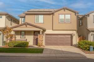 featured image of 311 Peters Rd S #1
