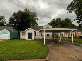 1724 Nw Elm Ave #1 - Photo 1 of 1