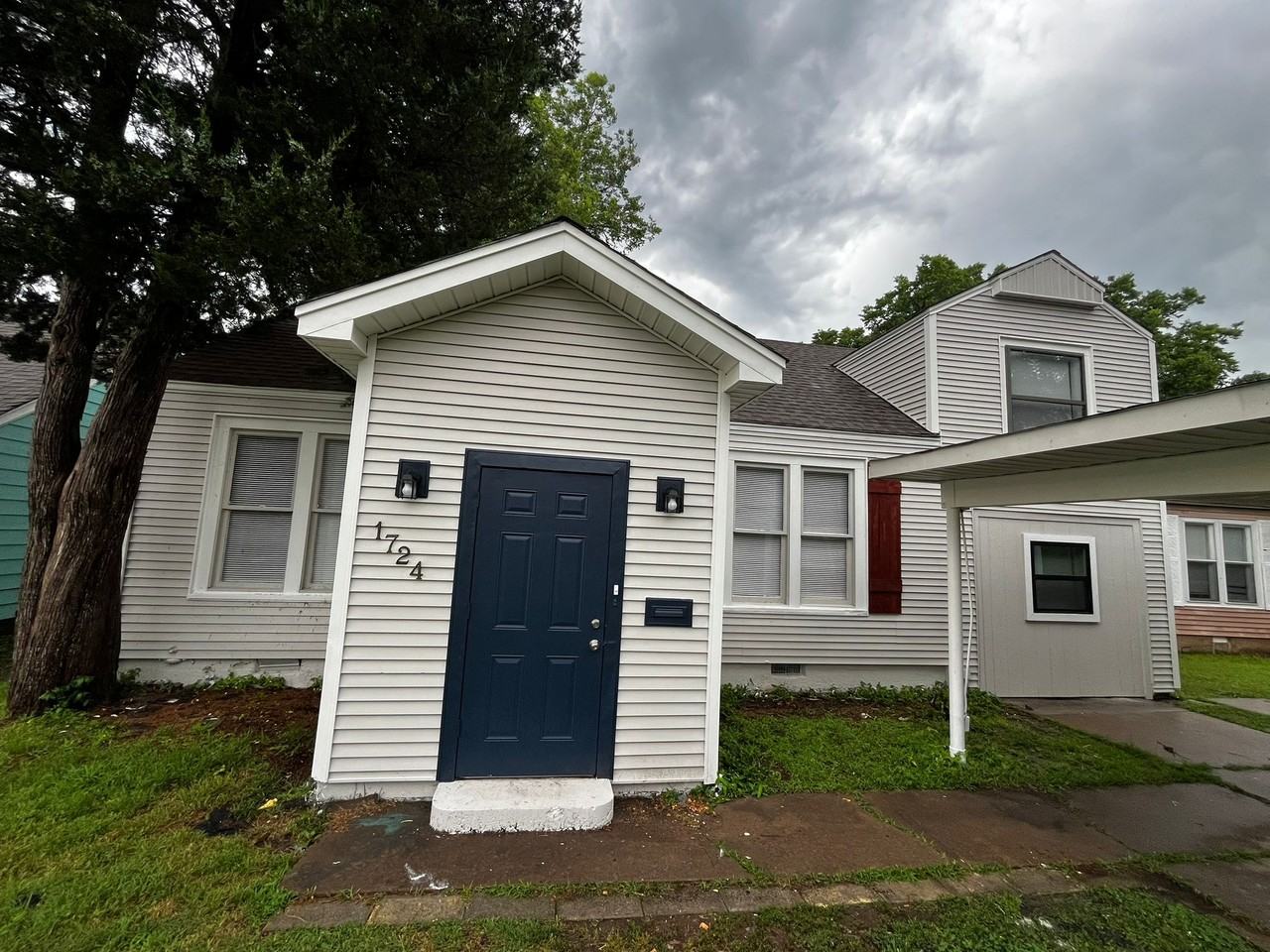 1724 Nw Elm Ave #1 - Photo 3 of 28