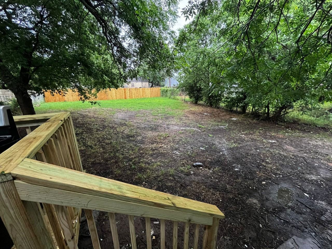 1724 Nw Elm Ave #1 - Photo 4 of 28