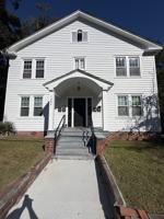 featured image of 1004 6th Ave #D