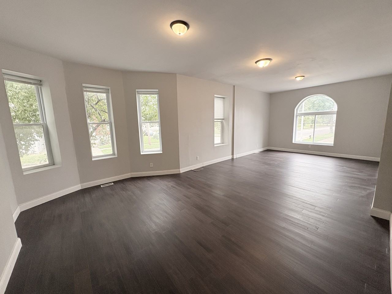 201 Schirmer St #1 - Photo 4 of 26