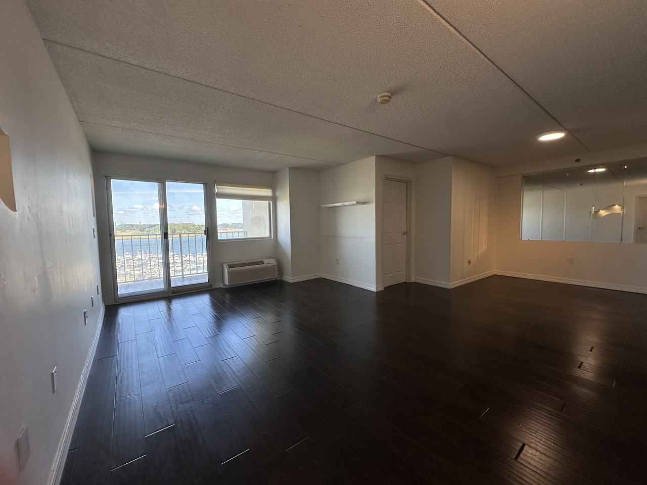 200 Cove WayUnit 603 #603 - Photo 4 of 10