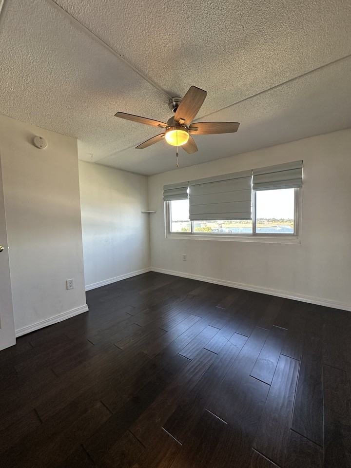 200 Cove WayUnit 603 #603 - Photo 6 of 10