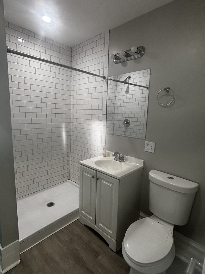 3842 W Division St - Photo 4 of 20