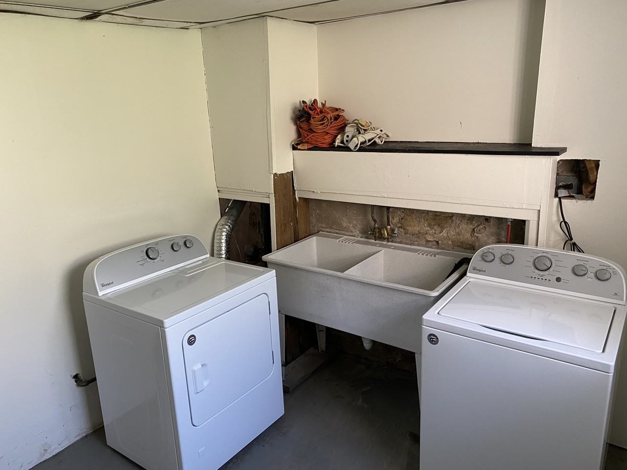 3842 W Division St - Photo 5 of 20