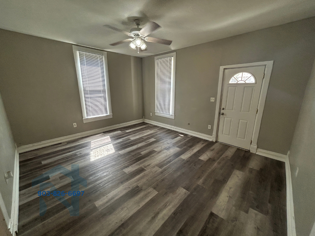 3112 Locust St #1 - Photo 3 of 15