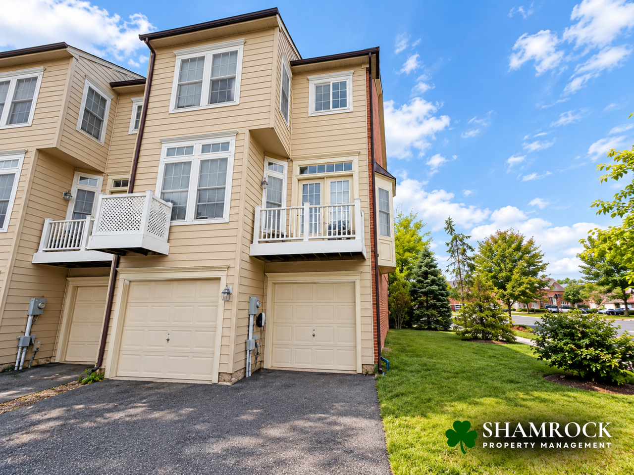 3670 Carriage Hill Dr #1 - Photo 5 of 50