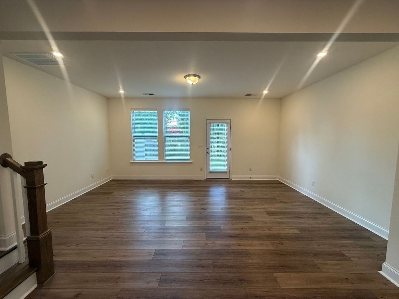 1424 Crest Creek Ct - Photo 6 of 19