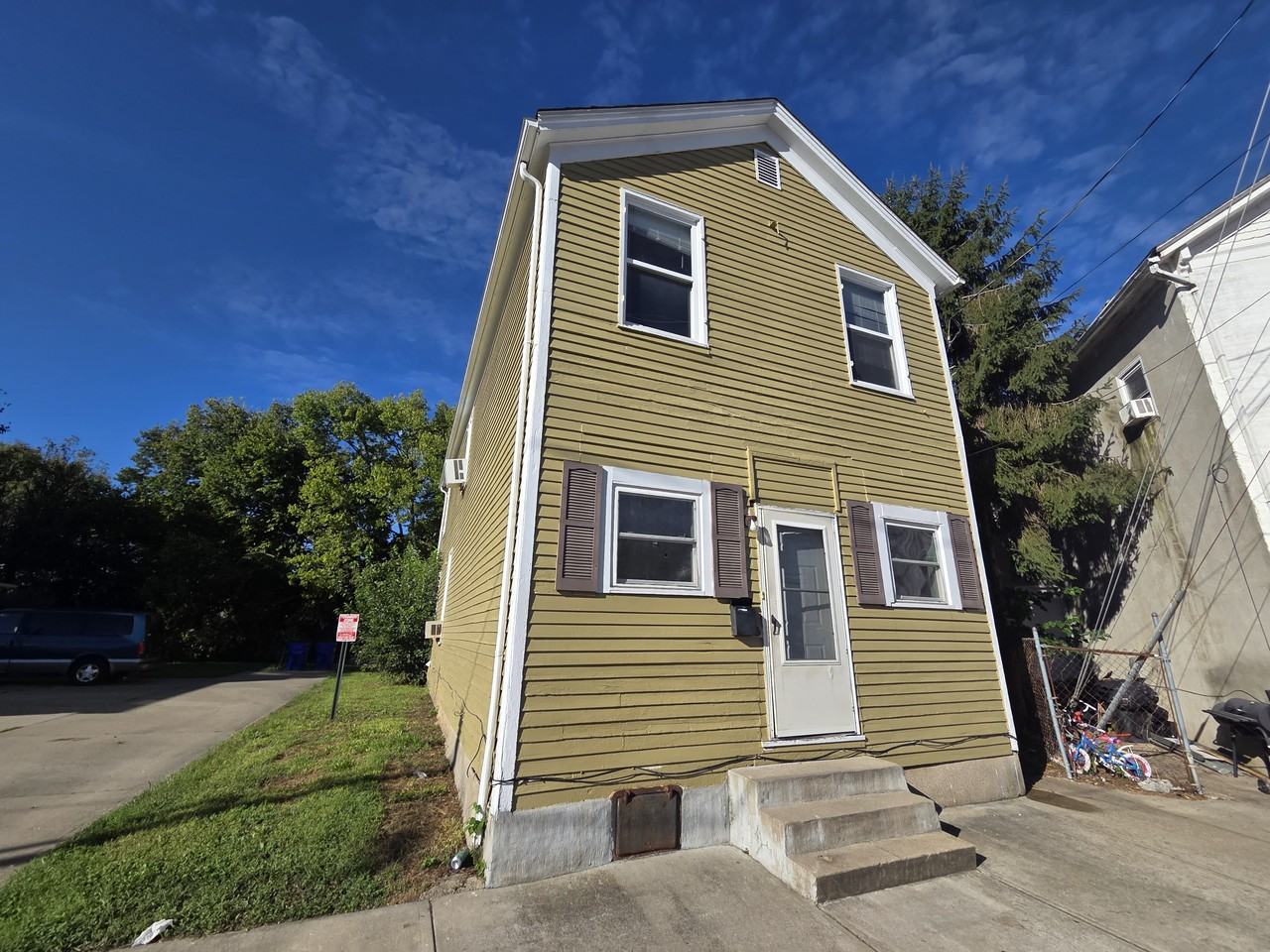 1011 S 2nd St #1