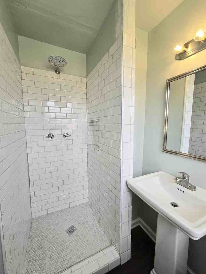4416 32nd St #1 - Photo 7 of 16