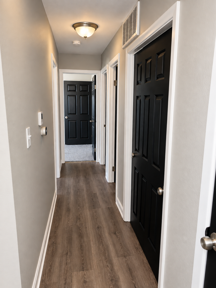 117 Kenneth Ave - Photo 5 of 9