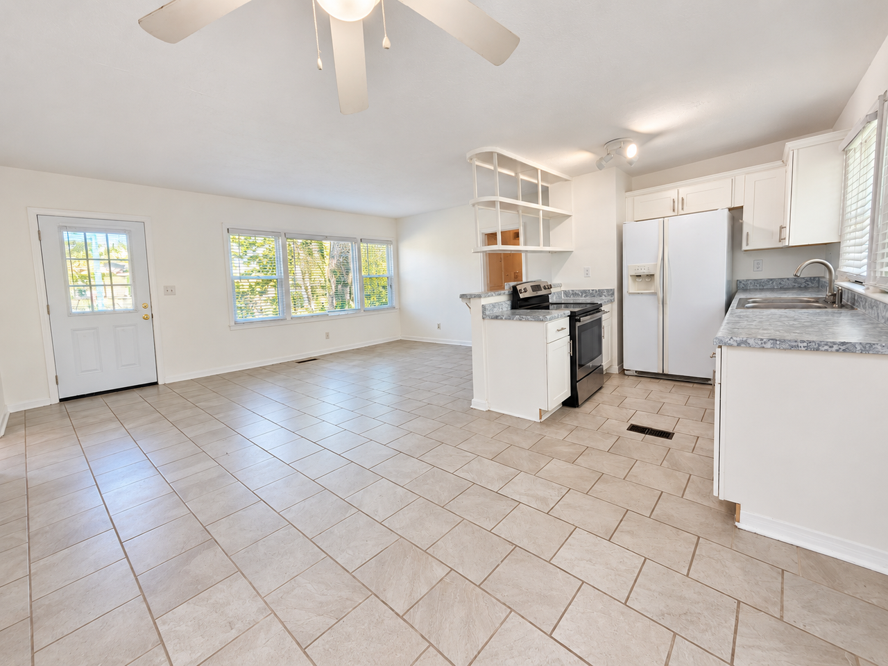 414 Prince St #1 - Photo 2 of 10