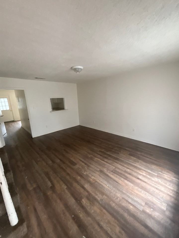 4888 S Mcraven Rd #A - Photo 3 of 28