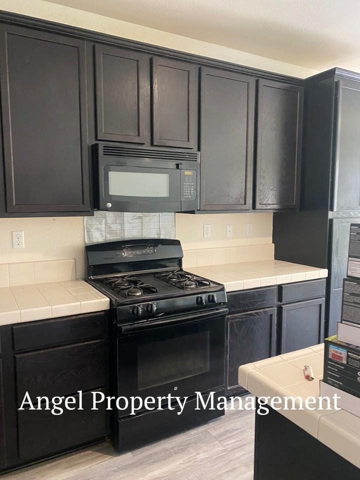 4808 Ammolite Way #88 - Photo 2 of 21