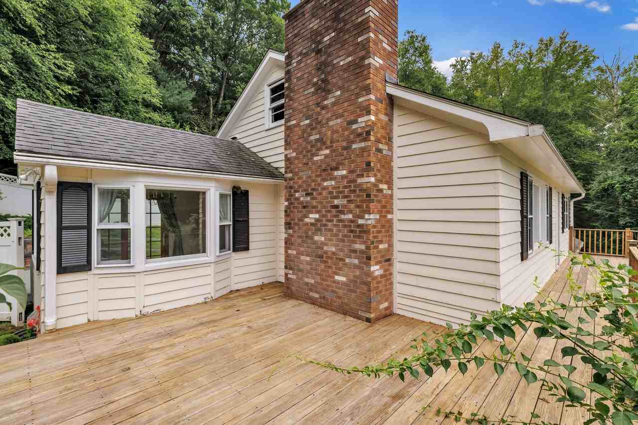 60 Old Northville Rd #1 - Photo 5 of 32