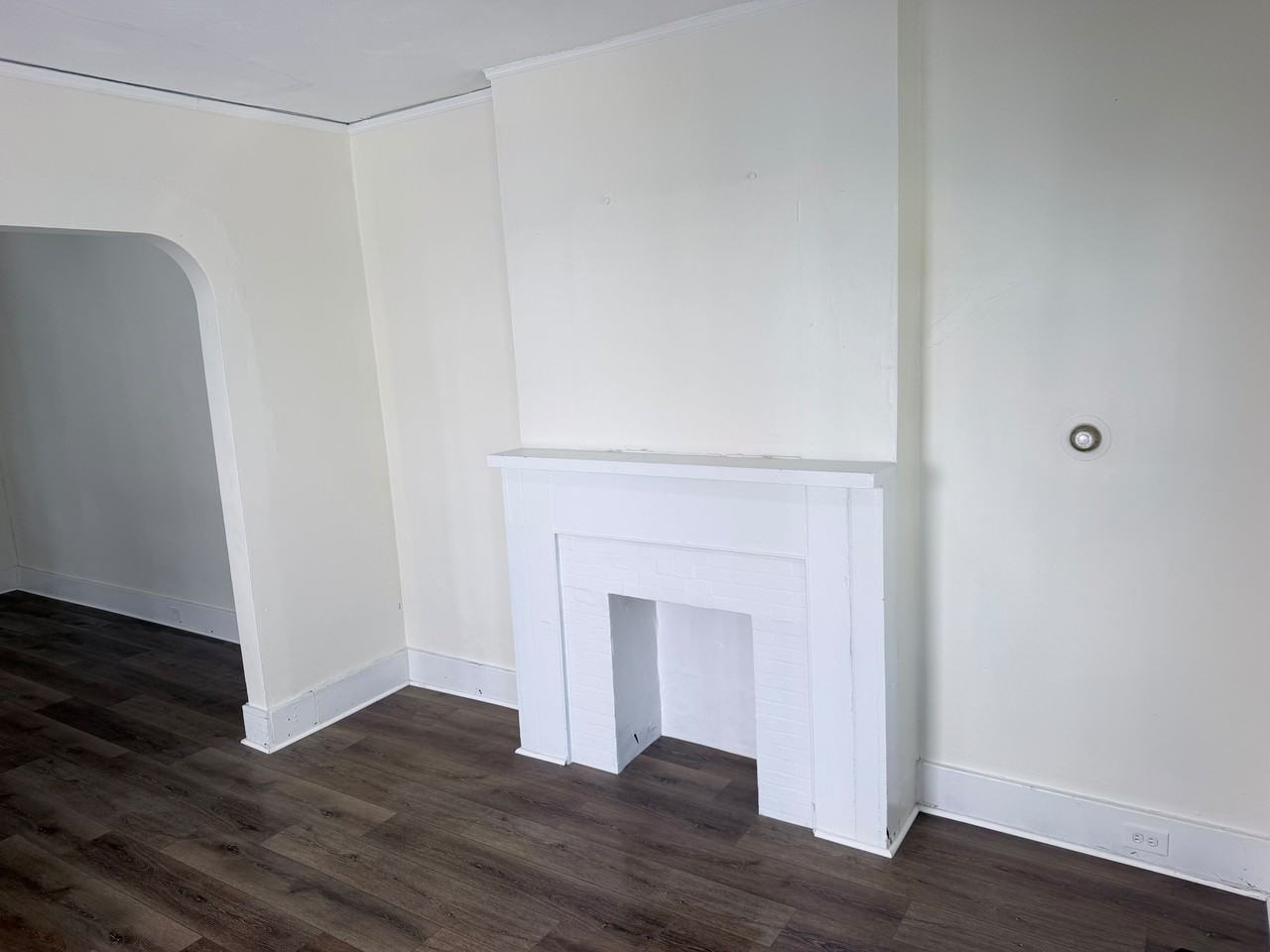 126 Wroe Ave #126 - Photo 4 of 10