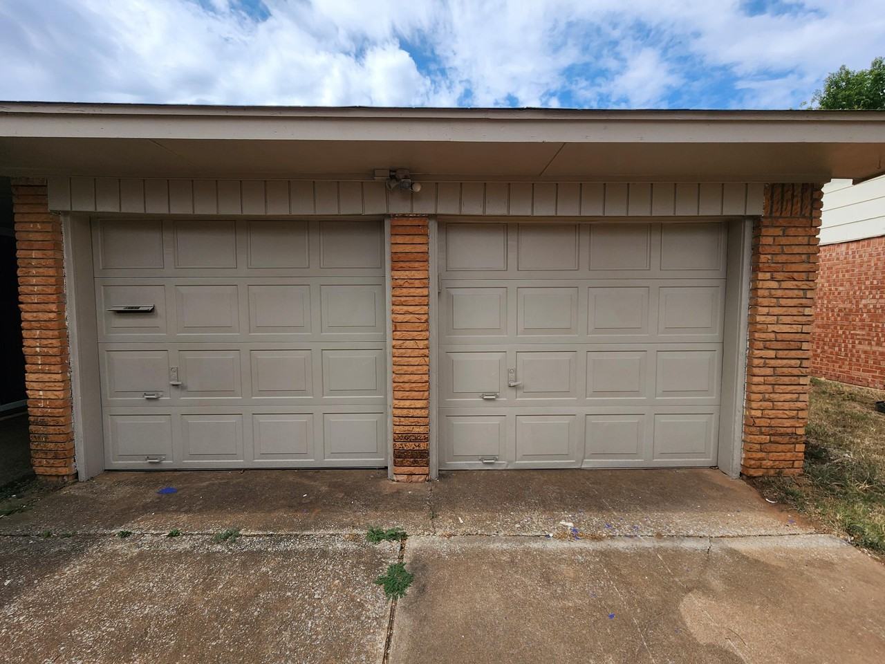 837 Fontana Ln #1 - Photo 2 of 39