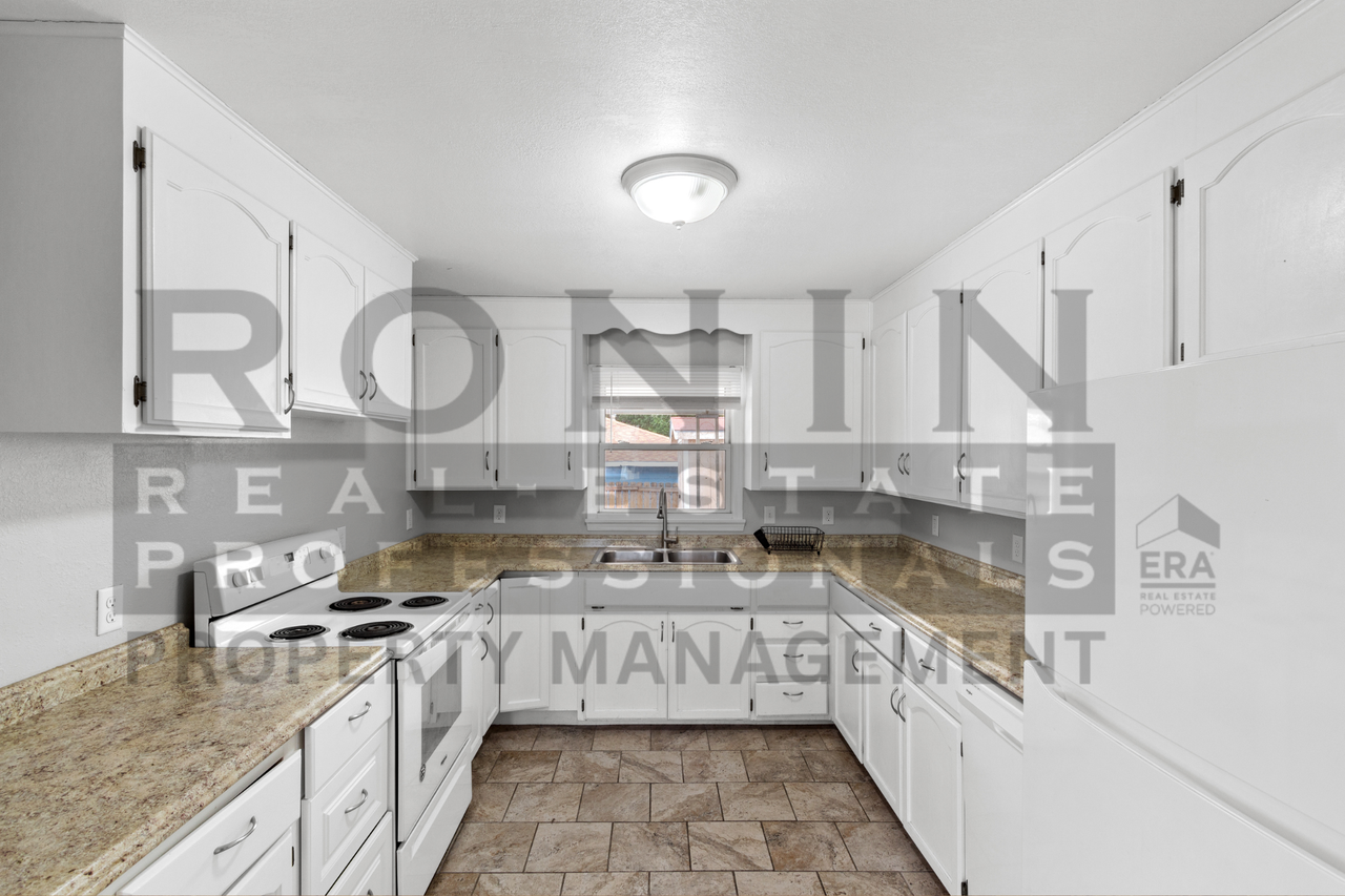 2901 Ronda Lee RoadUnit A #A - Photo 5 of 10
