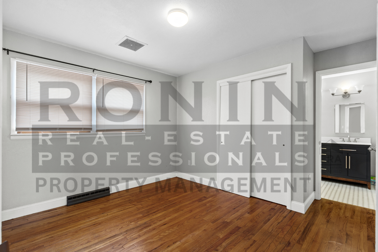 2901 Ronda Lee RoadUnit A #A - Photo 7 of 10
