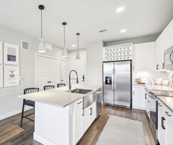 904 East Weatherford Street - Photo 1 of 1