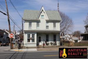 featured image of 60 Clayton Ave