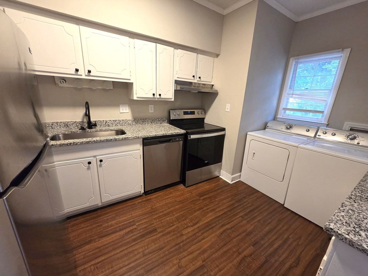 5925 Quail Hollow Rd - Photo 6 of 11