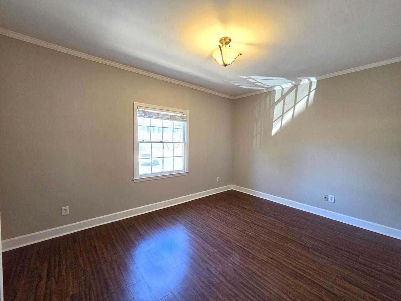 5925 Quail Hollow Rd - Photo 7 of 11