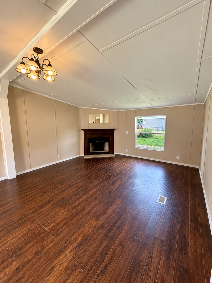 226 Sweet Gum St - Photo 3 of 15