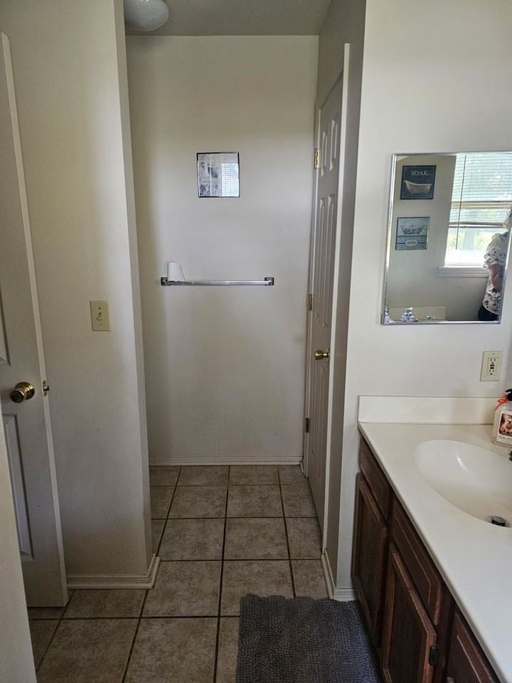 Lee St. Duplexes - Photo 2 of 14