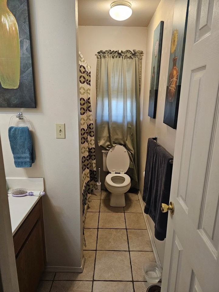 Lee St. Duplexes - Photo 7 of 14