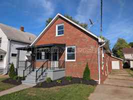 featured image of 2935 Caroline Ave