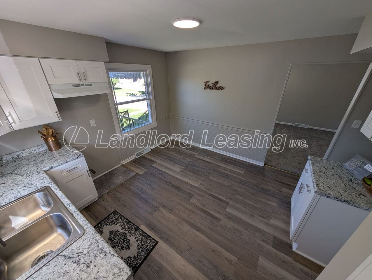 2935 Caroline Ave - Photo 6 of 18