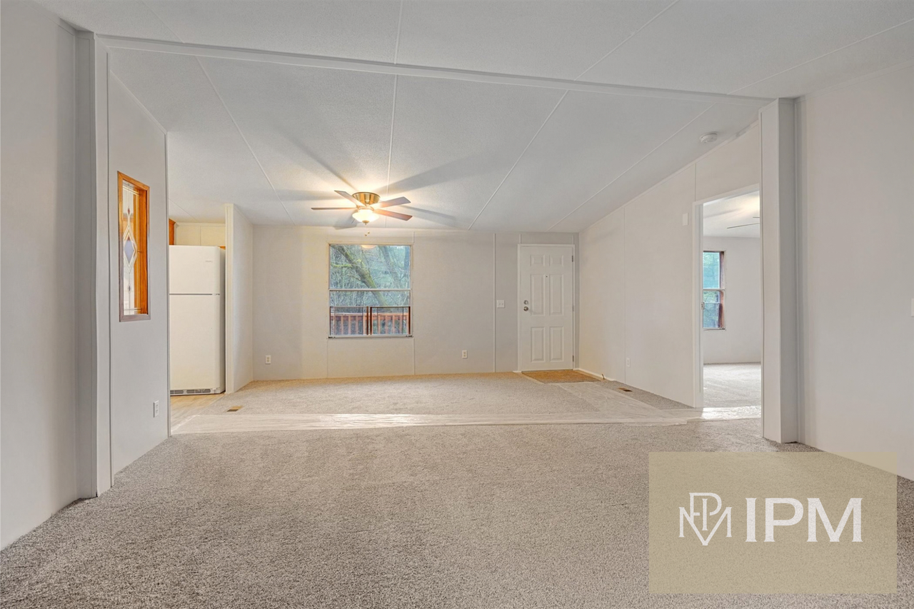 80 Argyle Ave - Photo 2 of 21
