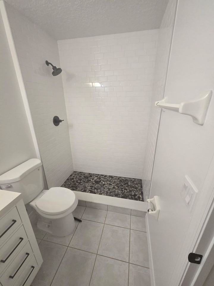 3 Frank Pl - Photo 2 of 16