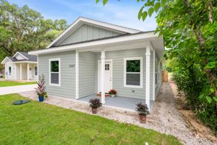 1951 Nw 34th Ave - Photo 1 of 1