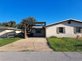 featured image of 504 W 26th St