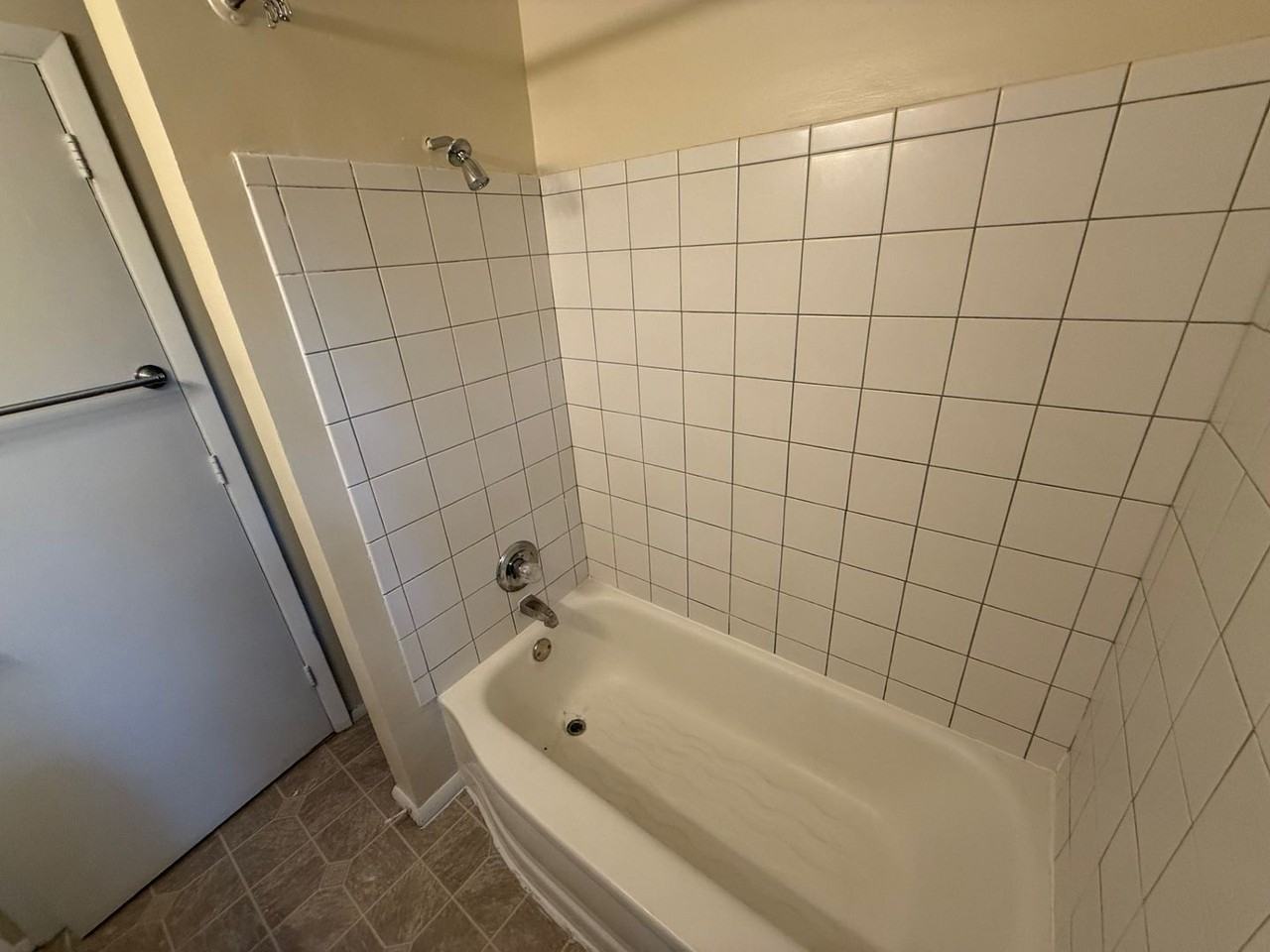 415 S Atherton St #9 - Photo 7 of 9
