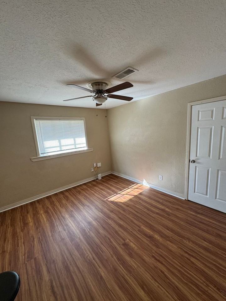 3508 Lynette Dr - Photo 7 of 10