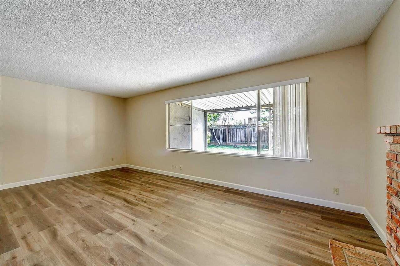 714 W Remington Dr - Photo 5 of 36