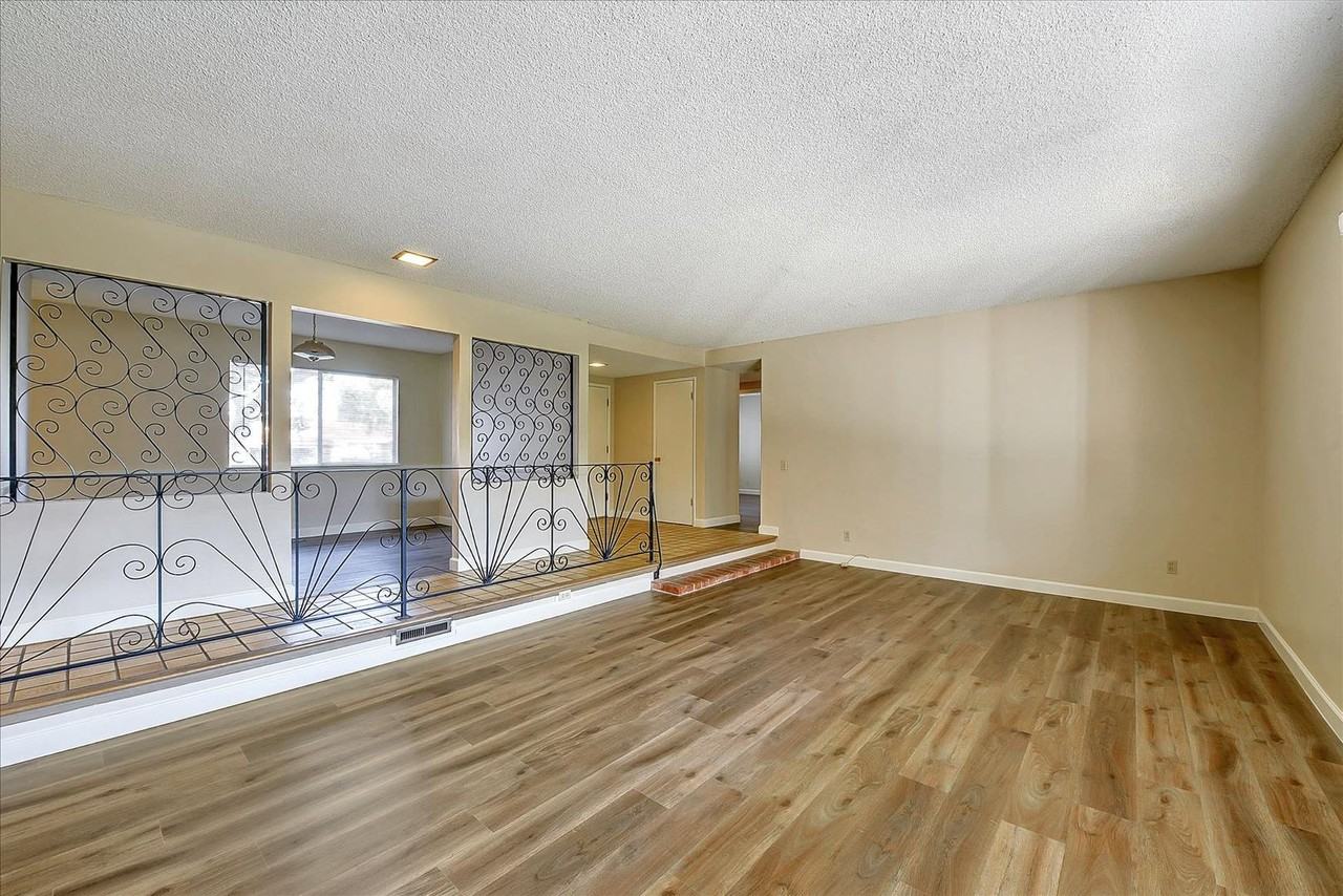 714 W Remington Dr - Photo 6 of 36