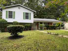 14015 Congress Dr - Photo 1 of 1