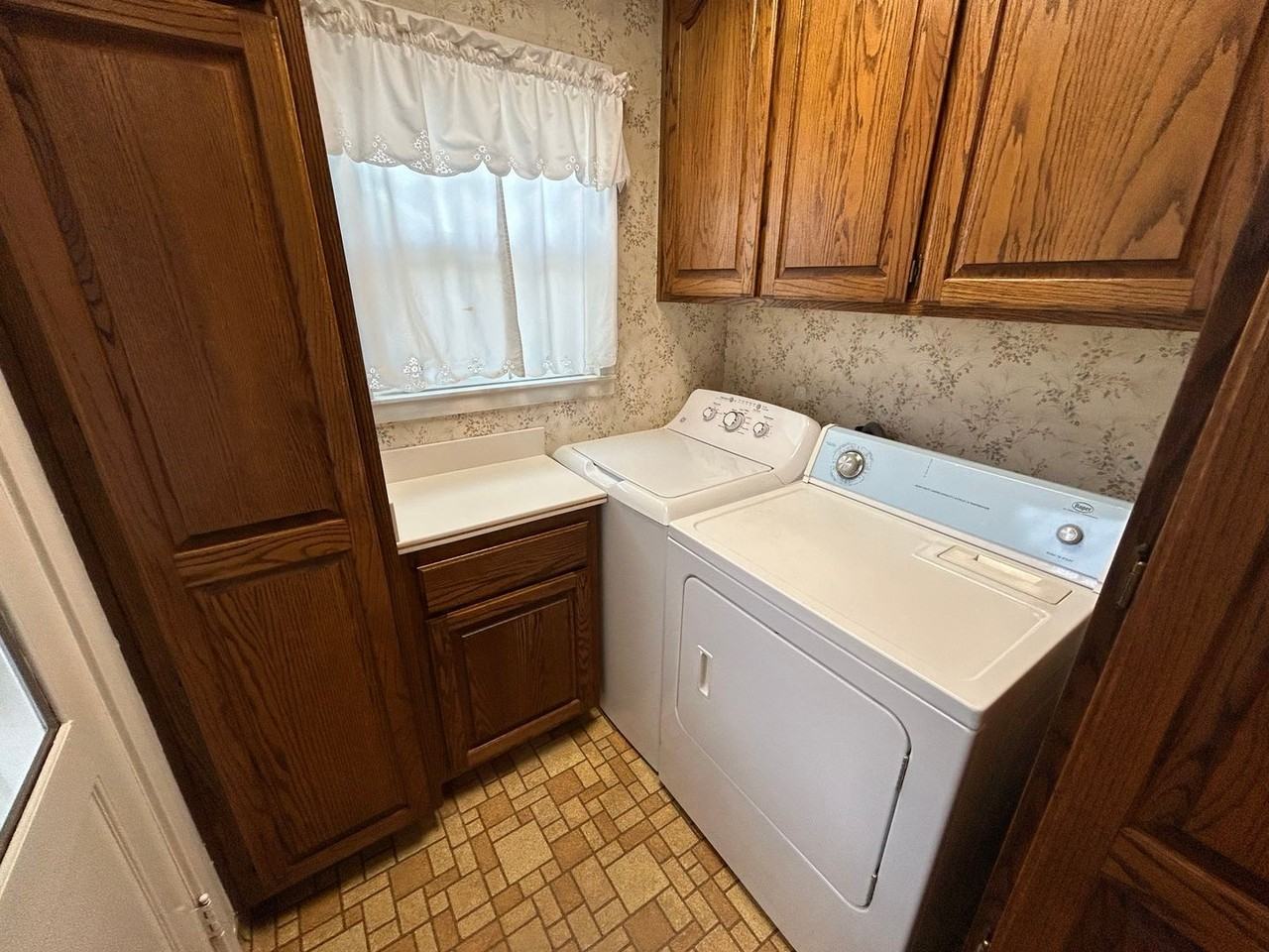 3741 E Pacific Ave - Photo 7 of 14