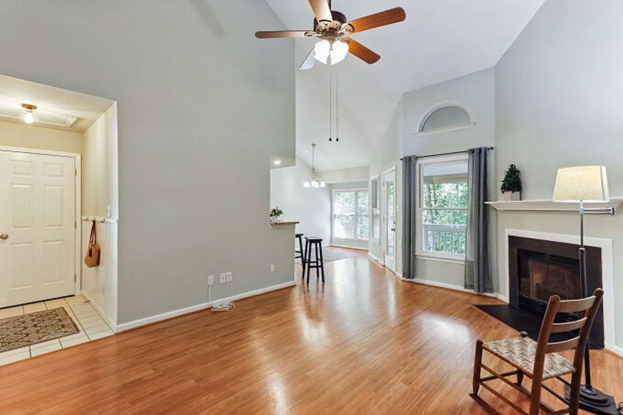 117 Abingdon Ct #2B - Photo 3 of 22