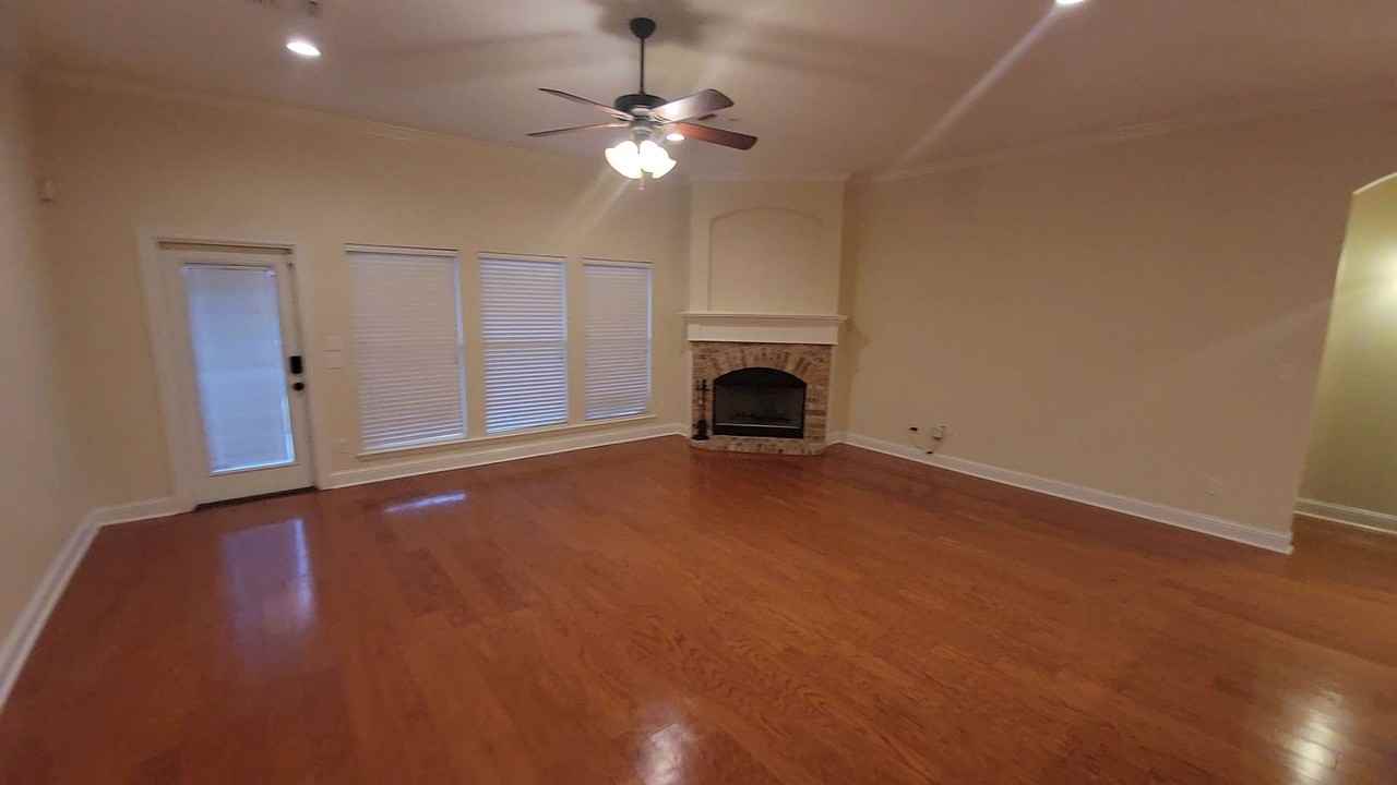 224 Telfair Ln - Photo 5 of 6
