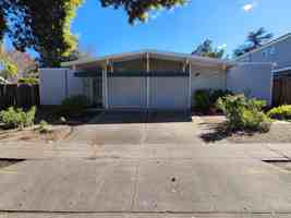 featured image of 1624 Edmonton Ave