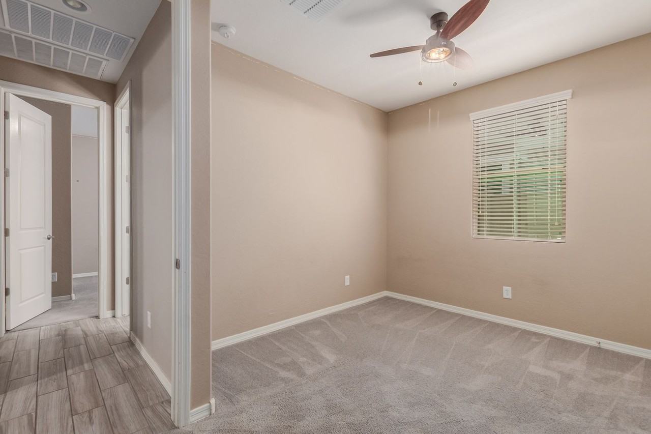 10158 E Theorem Dr - Photo 3 of 50