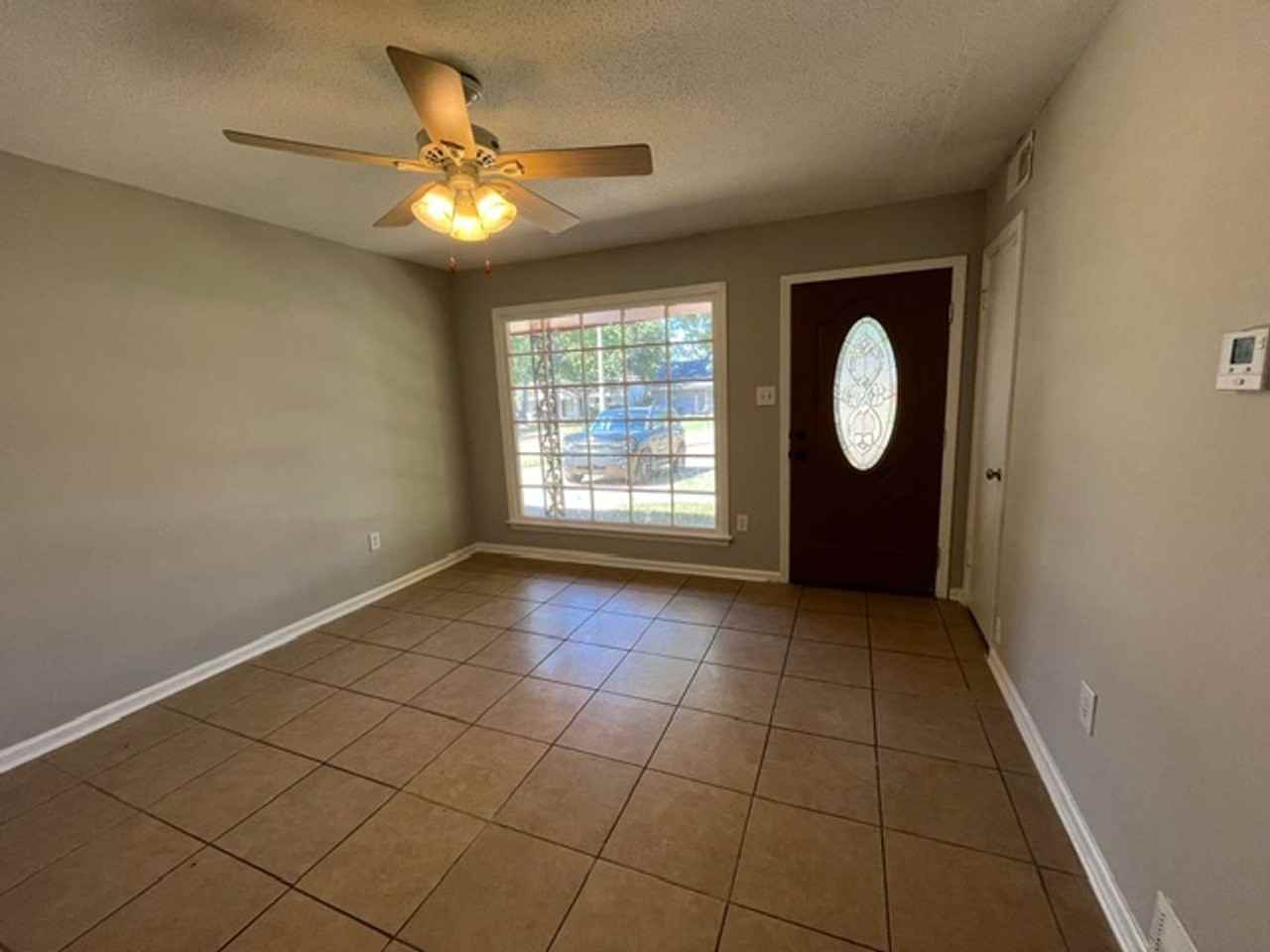 8258 Dottley Dr - Photo 3 of 11